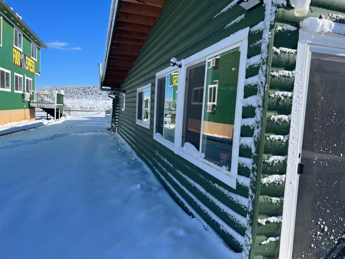 Bryce Sunset Inn Panguitch Kültér fotó